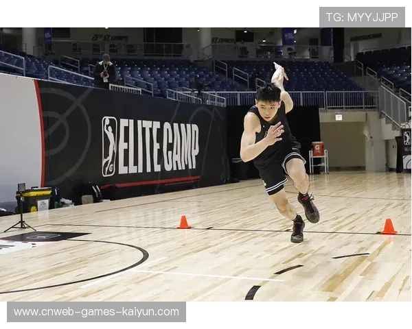 篮球巨星穿裙子上场彩排:打破界限的勇气与美丽的变奏